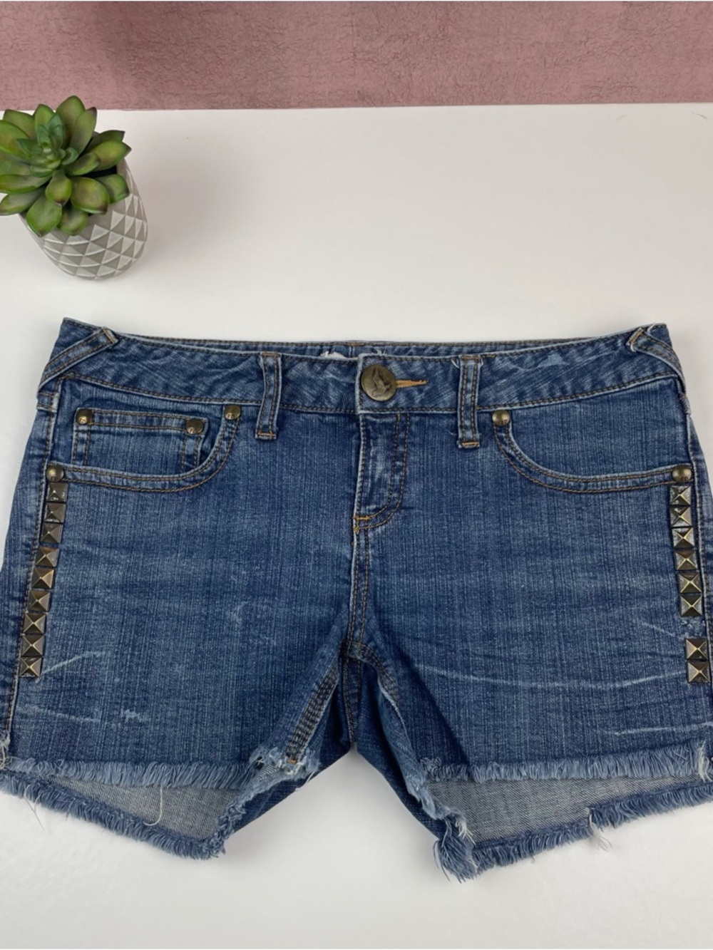 Free People Blue Denim Gold Rhinestone Cut Off Jean Shorts Women Size 29